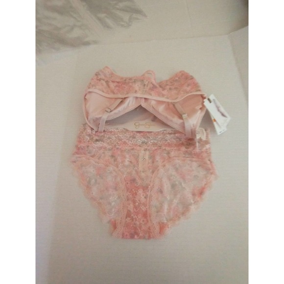 NWT Jessica Simpson 2 Piece Pink Floral Bralette And Hipster Panties Set sz S - Picture 4 of 9
